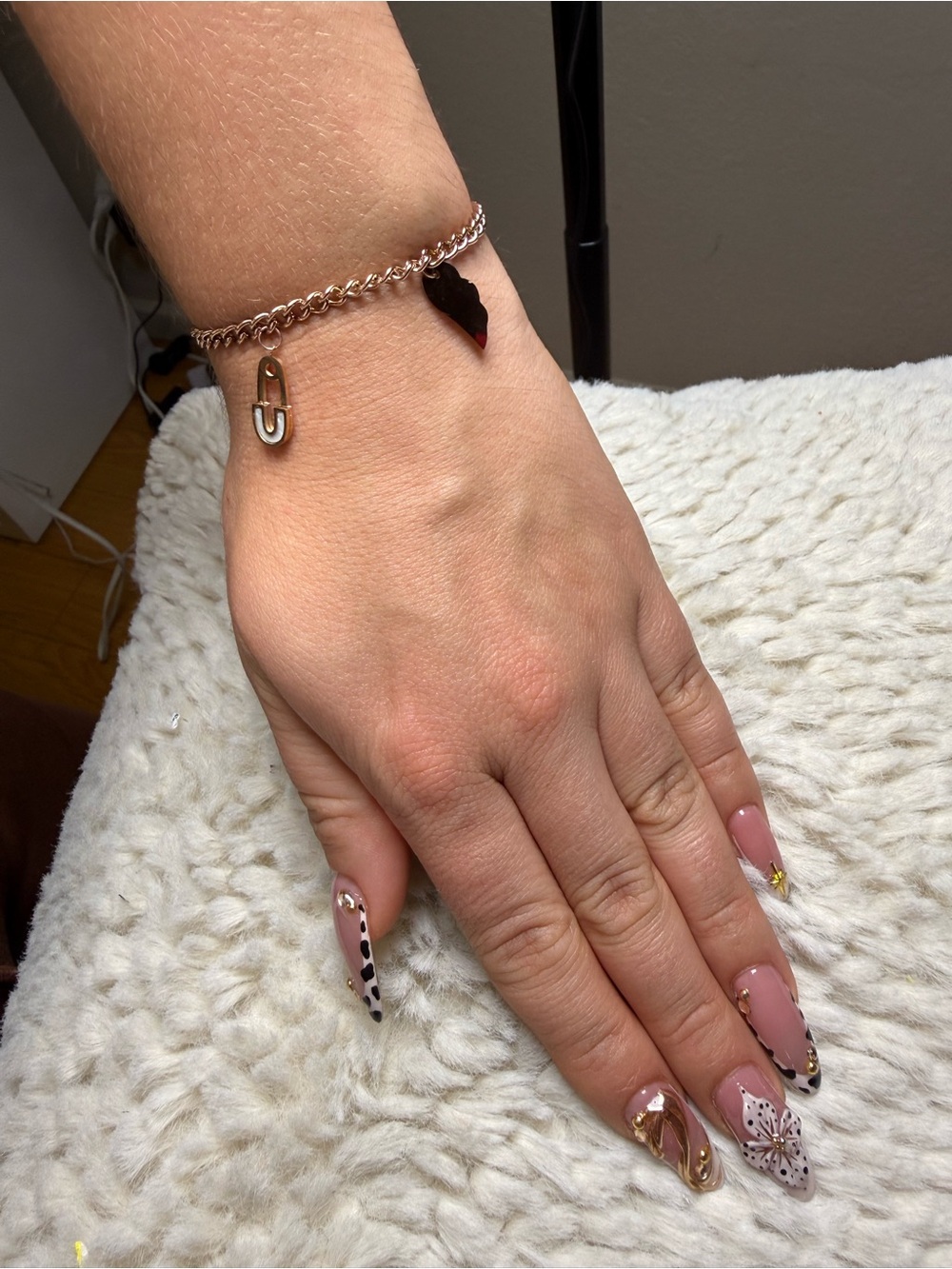 Rose Gold Charm Chain Bracelet - Women's Jewelry